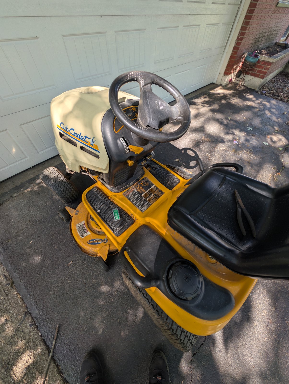 Cub Cadet Riding Lawn Mower